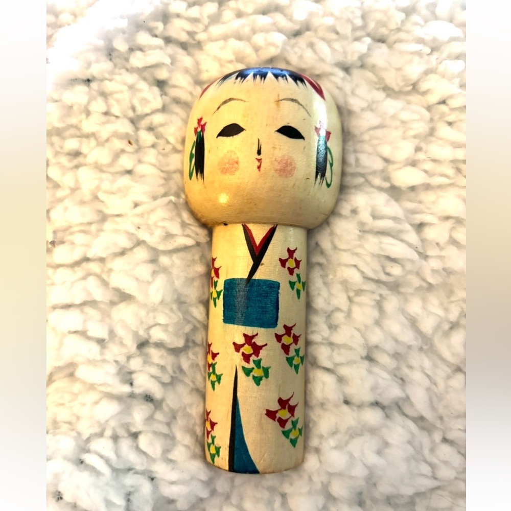 VTG Handpainted Japanese Kokeshi Doll Wooden/Metal Bottle Opener